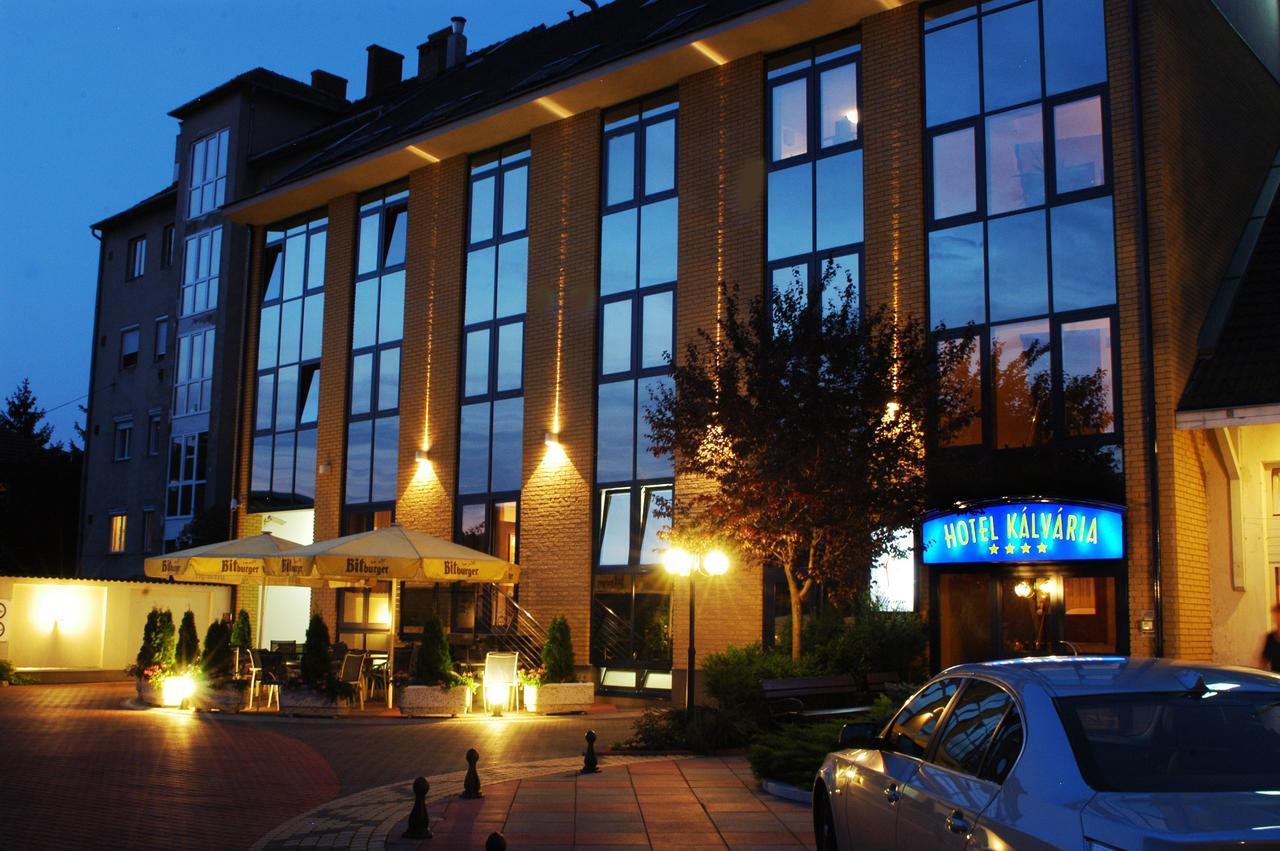 Hotel Kalvaria Győr Exterior foto